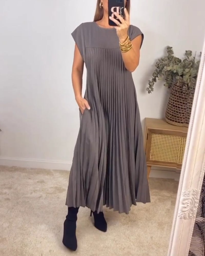 Suzette | Pleated Maxi Dress