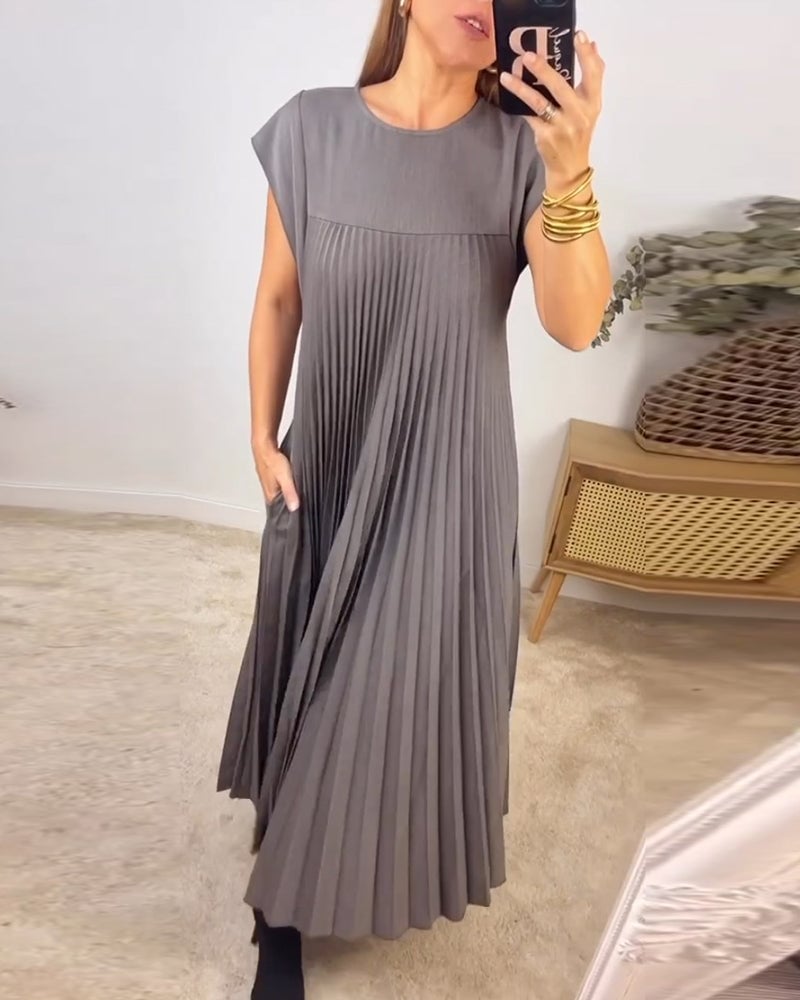 Suzette | Pleated Maxi Dress