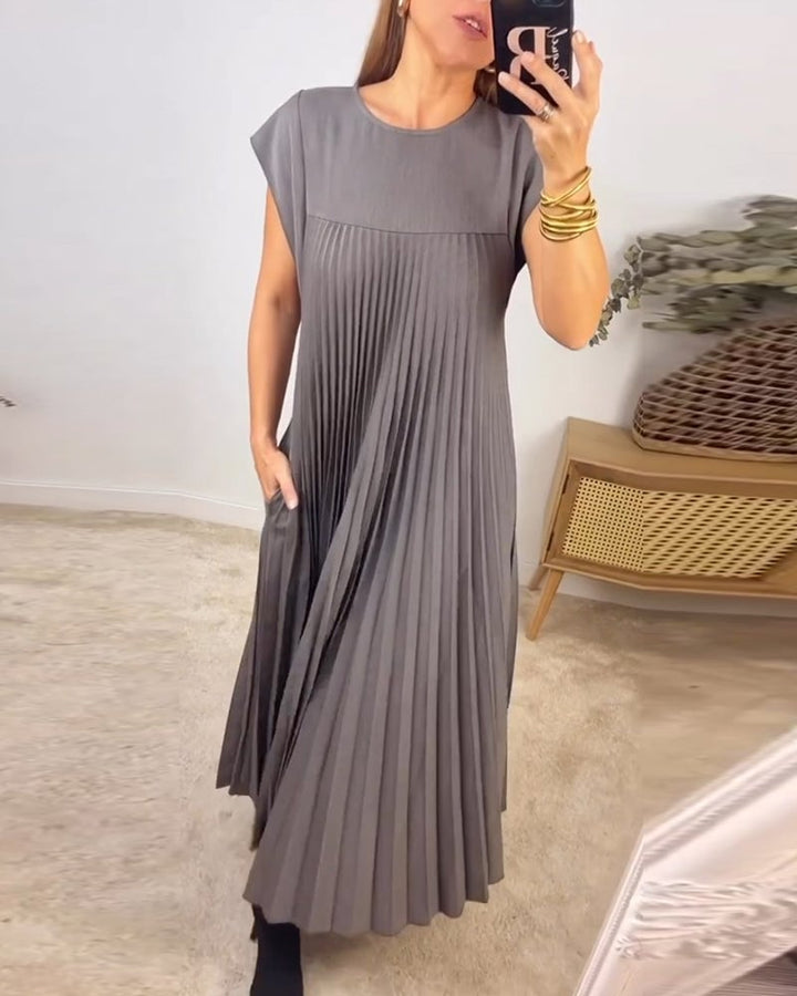 Suzette | Pleated Maxi Dress