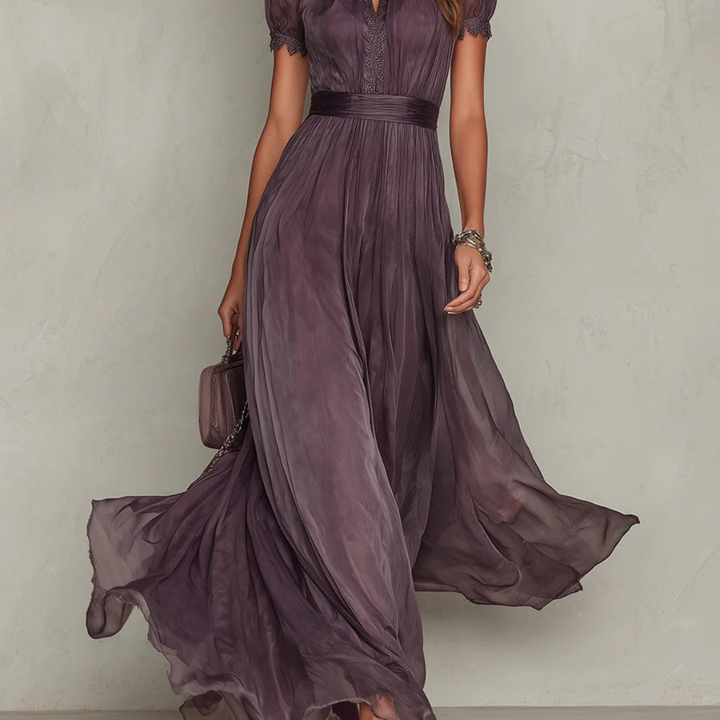 Geneviève | Flowing Maxi Gown
