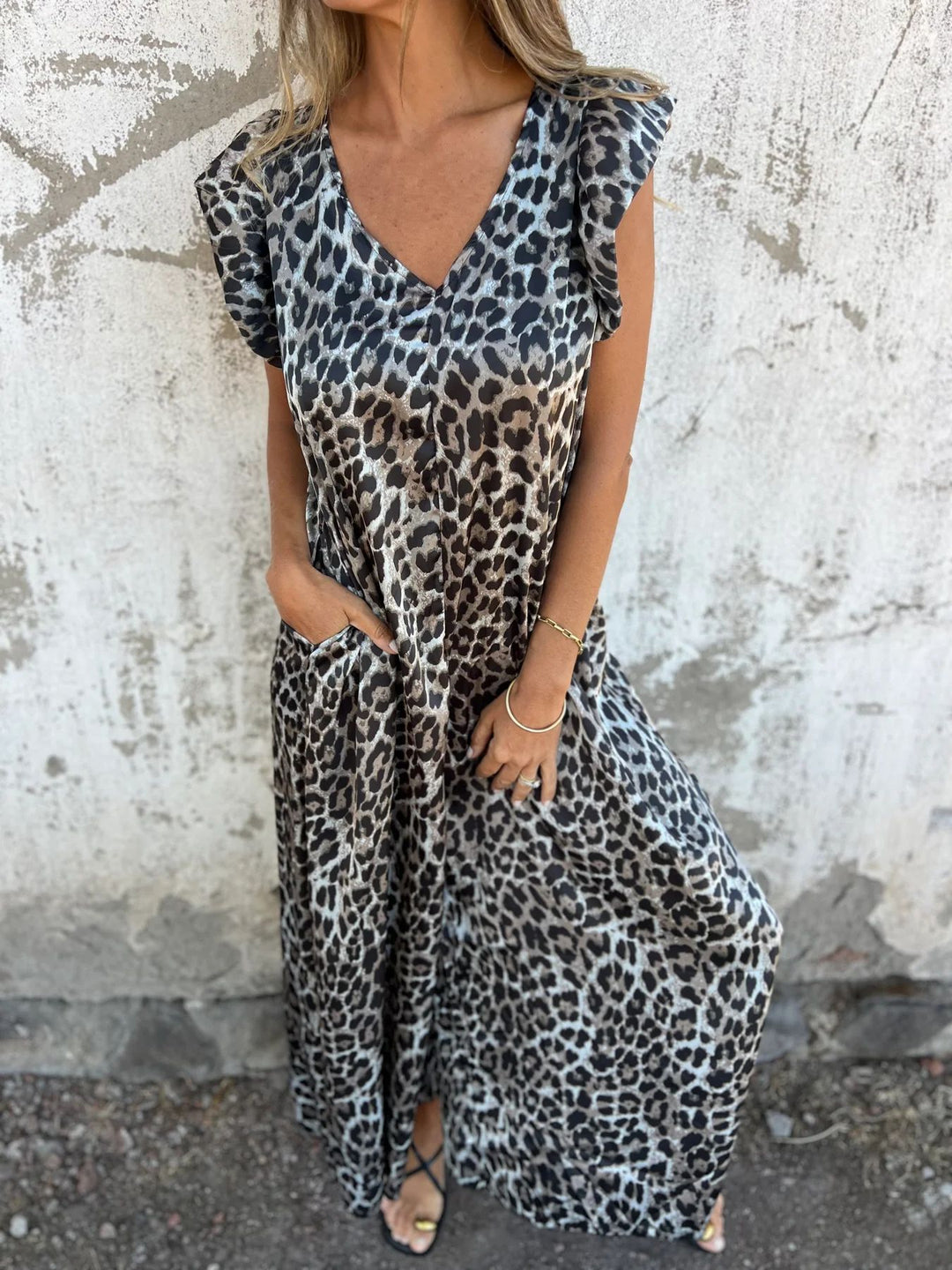 Cassandra™ | Trendy V-Neck Women Jumpsuit