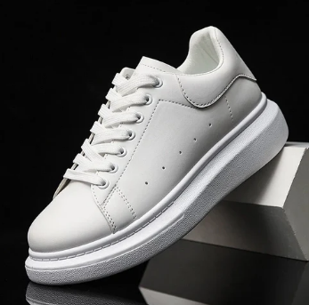 Men’s Minimalist Low-Top Sneakers | Cushioned Sole | Everyday Streetwear Shoe