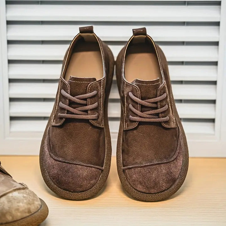 Sutton | All-Day Comfort, Smart Finish